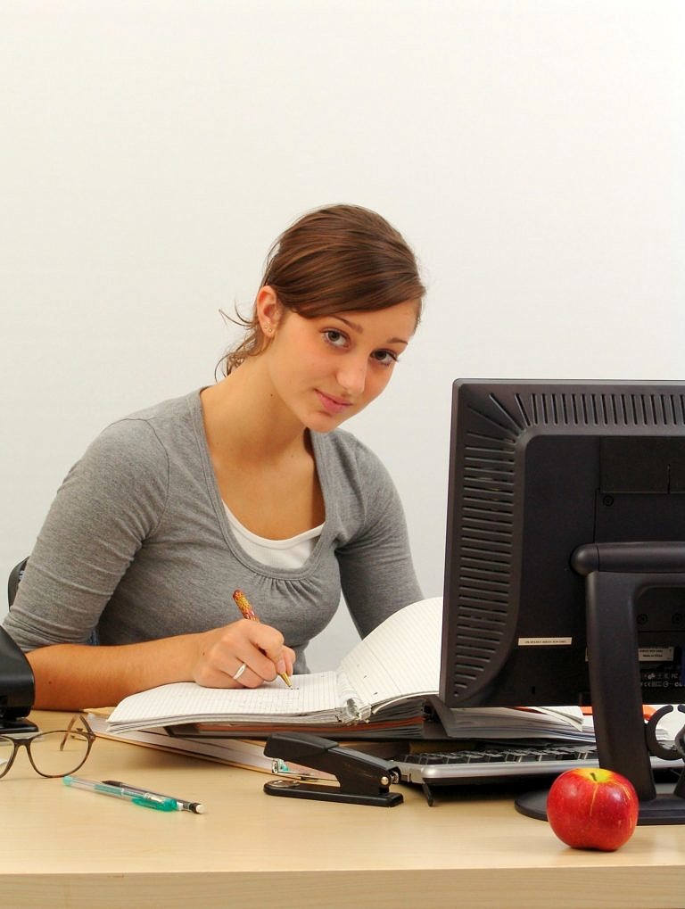 Beitragsbild für Abschlussarbeiten